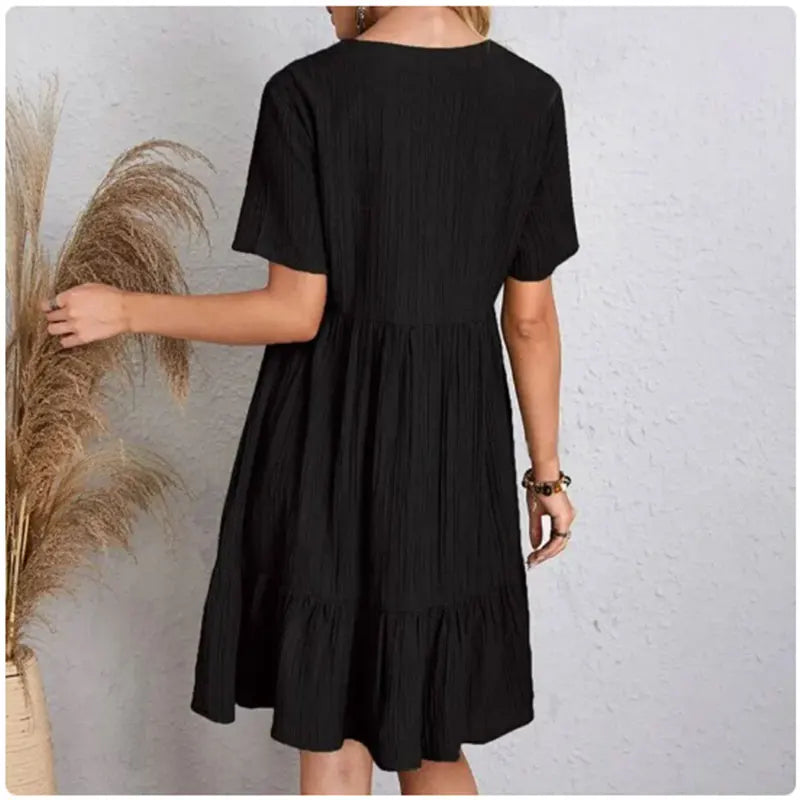 Amelia Leichtes Sommerkleid mit V-Ausschnitt