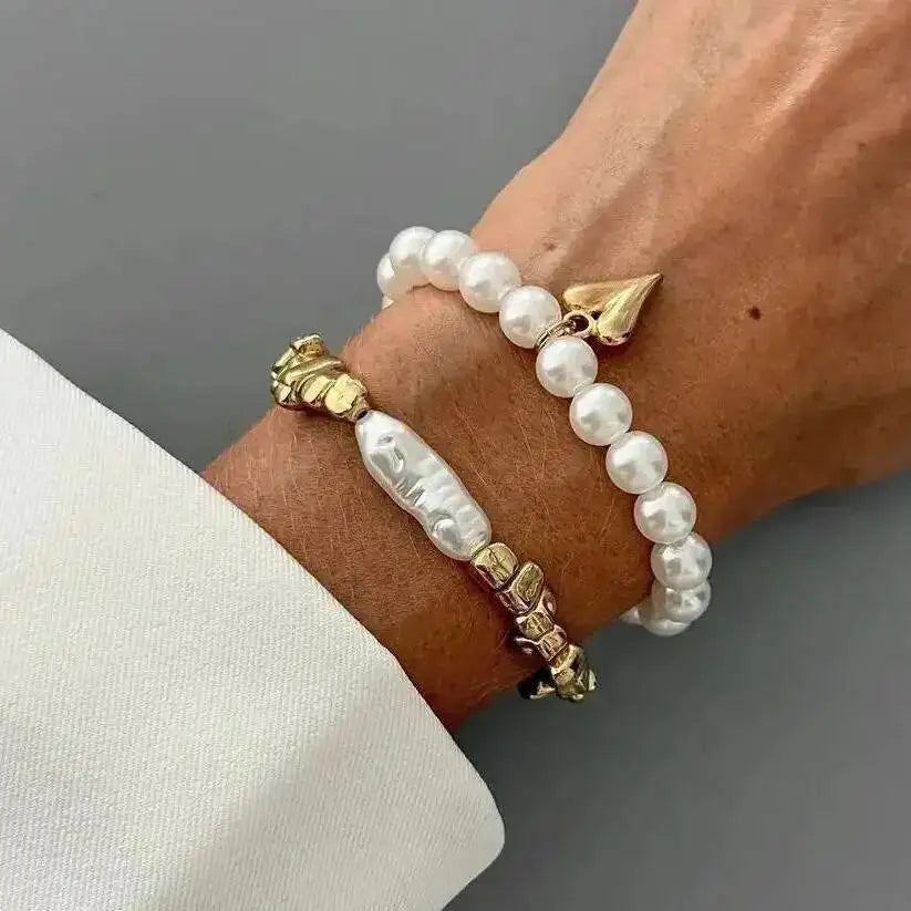 Aurelia™ 2er-Set Elegante Perlenarmbänder – Modeschmuck-Armband mit Herzanhänger